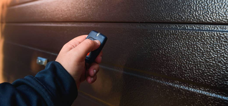 automatic door opener with remote control in Gold River